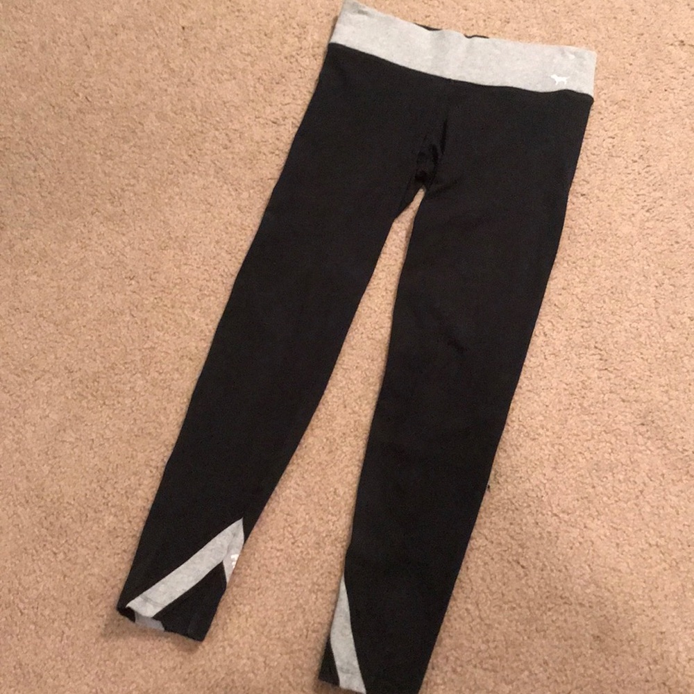 Victoria’s Secret PINK leggings